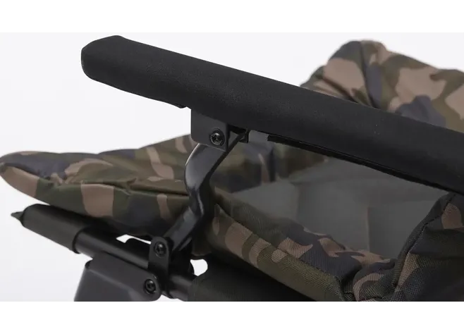 Крісло Prologic Avenger Comfort Camo Chair W/Armrests & Covers Фото 3